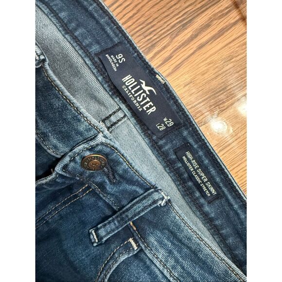Hollister dark wash skinny jeans size 29 - Picture 3 of 3
